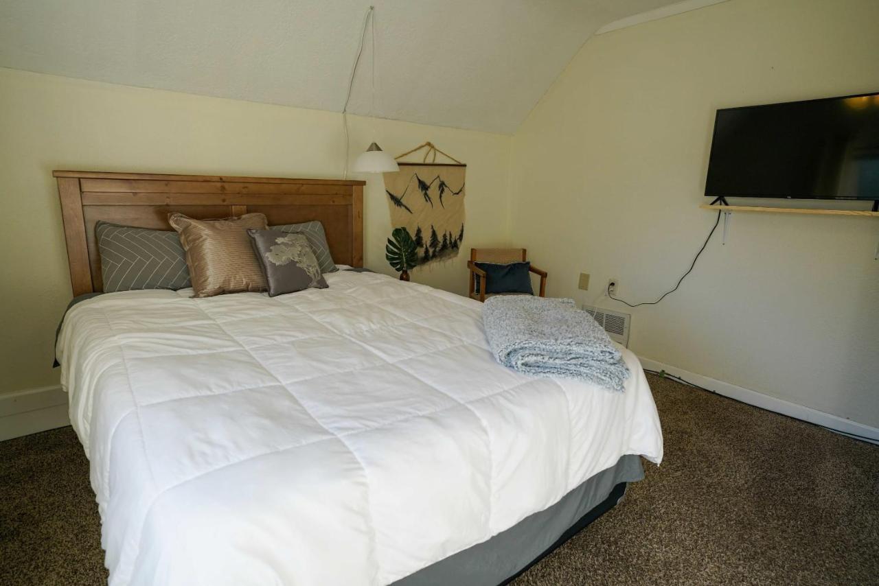 2 Bedroom Apartment Near Ndsu And Downtown Fargo Zewnętrze zdjęcie